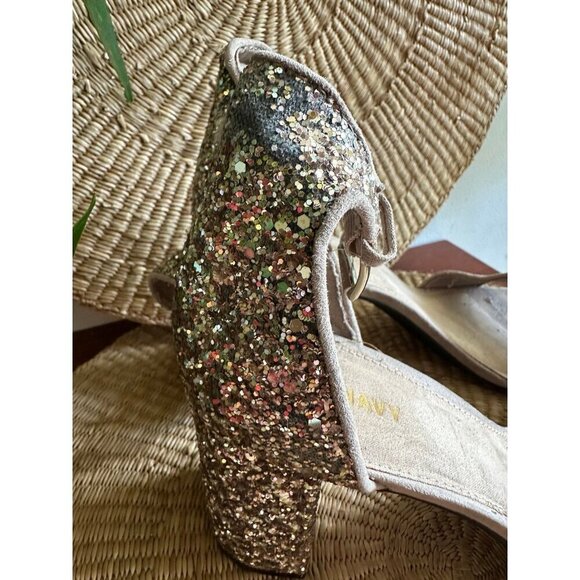 Old Navy women’s size 9 gold glitter, heeled sandals - Picture 5 of 9